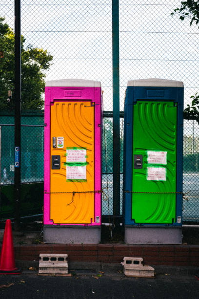 Best Portable toilet rental cost  in Clinton, OH