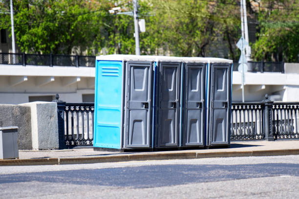 Best Restroom trailer rental cost  in Clinton, OH